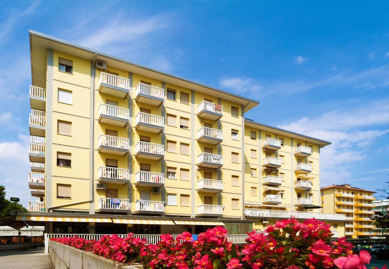 Ivana Belmare Apartaments Bibione Exterior foto